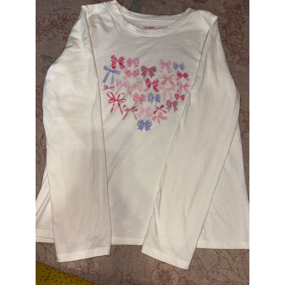 Cat & Jack Girls' Long Sleeve Bow Heart Shirt Size L (10/12)